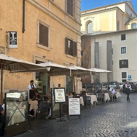 Aurea Domus Al Pantheon روما